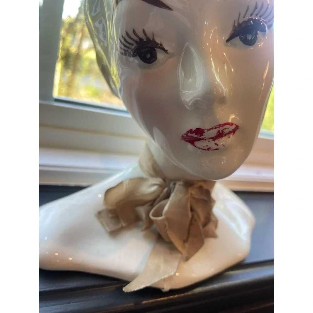 VTG MCM Deco Signed HORTON CERAMICS Head Vase Blonde Glamour Girl Original Scarf